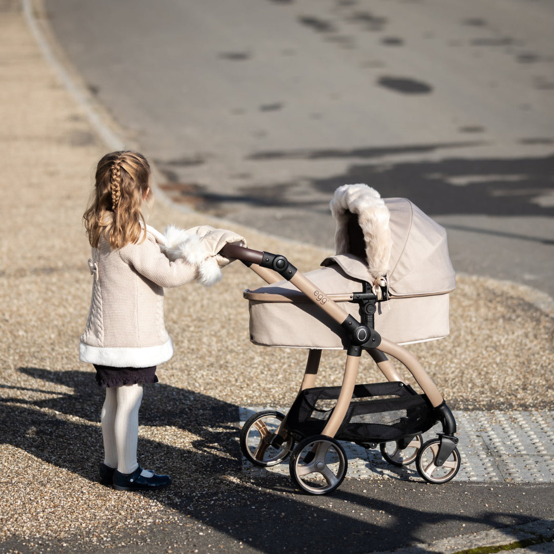 Roma Egg Dolls Pram Fur Accessory Pack - Feather