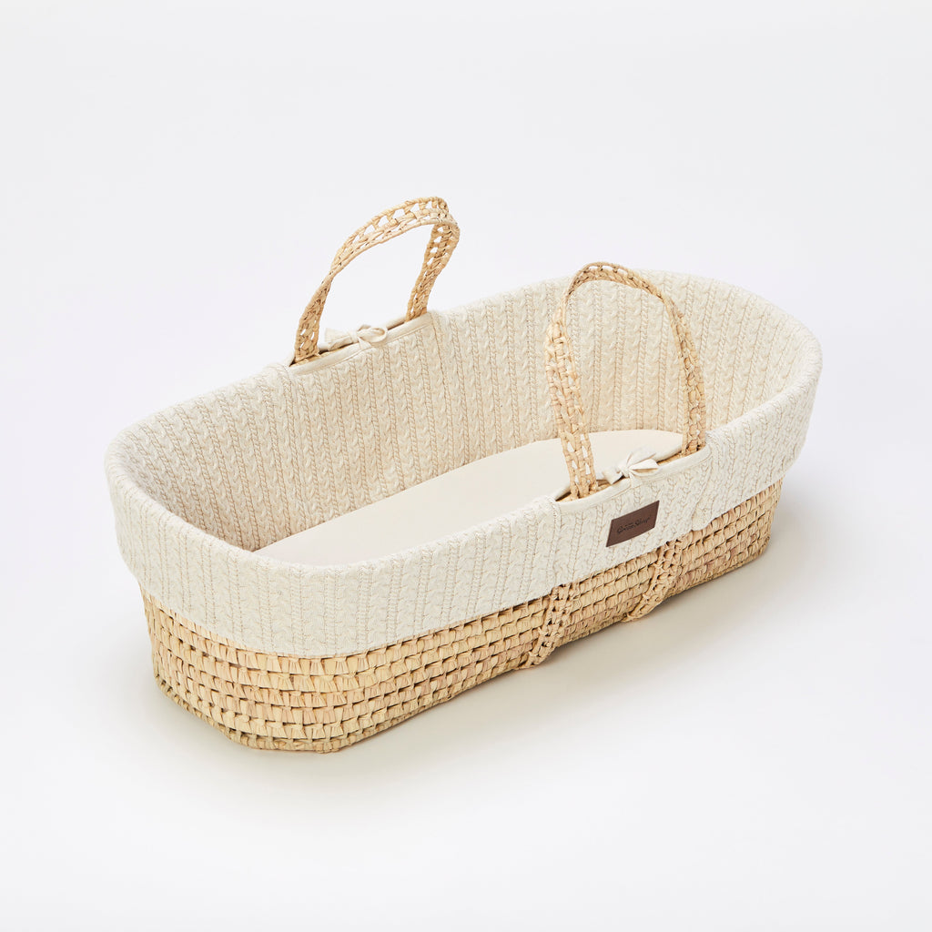 The Little Green Sheep Knitted Moses Basket & Mattress - Linen