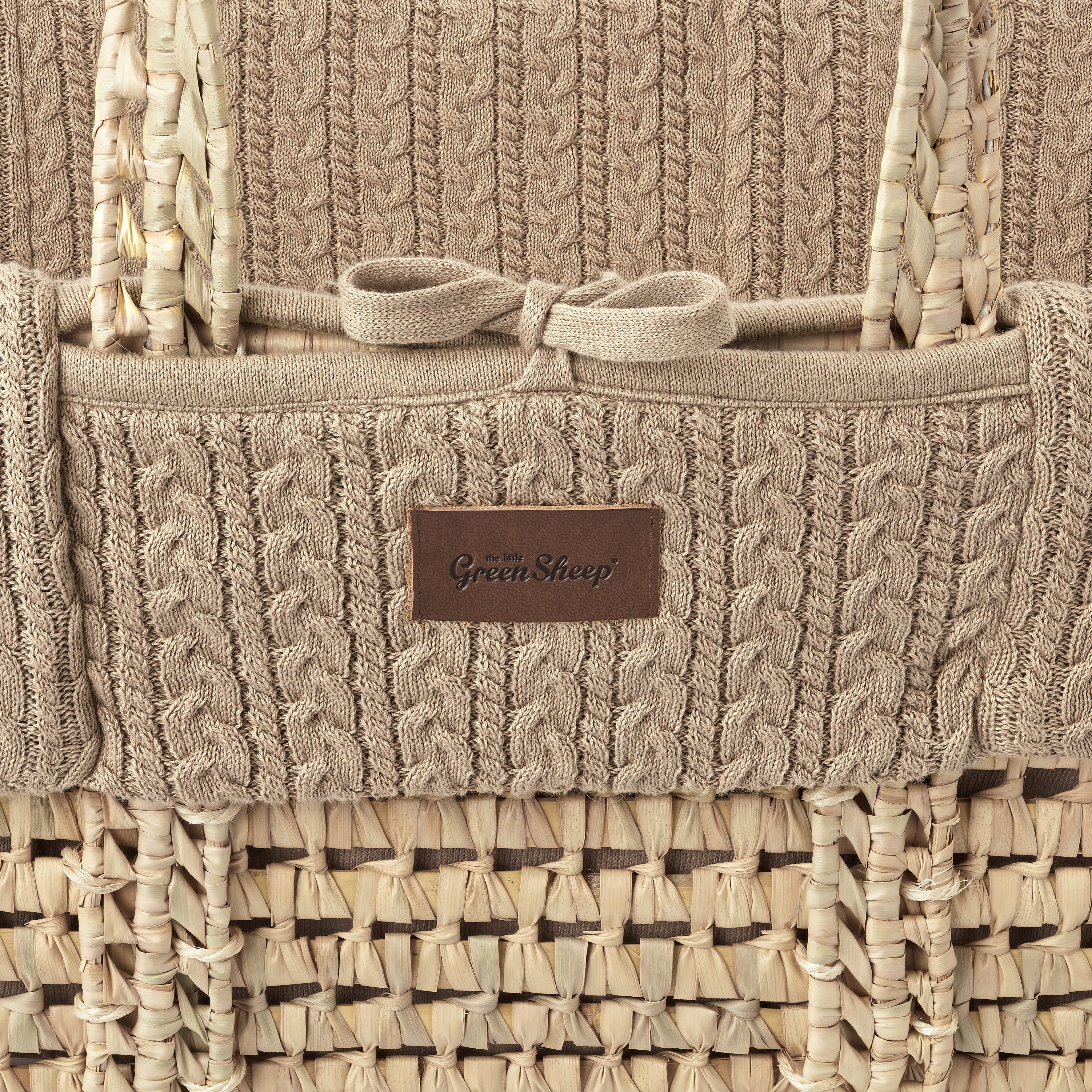 The Little Green Sheep Knitted Moses Basket & Mattress - Truffle