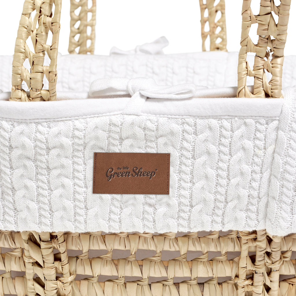 The Little Green Sheep Knitted Moses Basket & Mattress - White