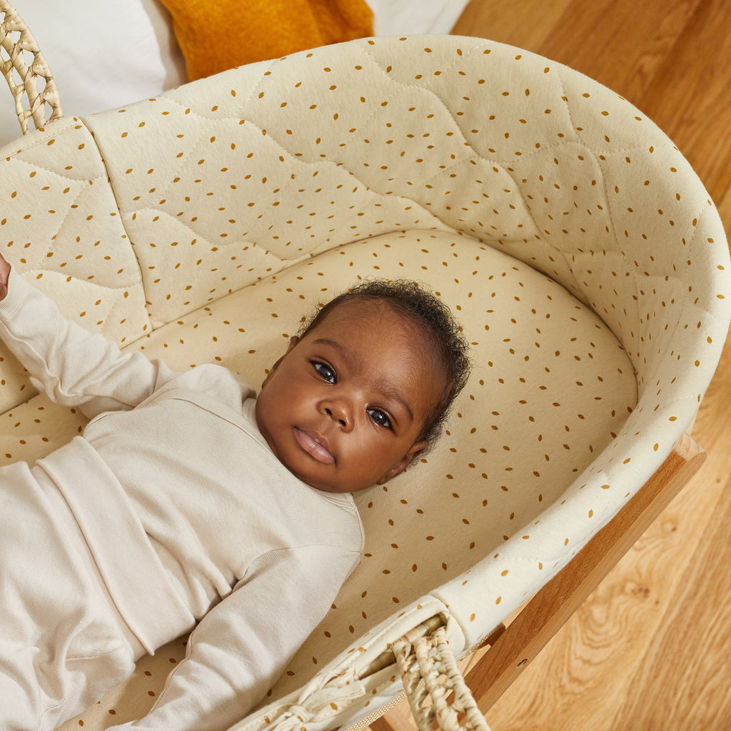 The Little Green Sheep Quilted Moses Basket & Mattress - Linen Rice