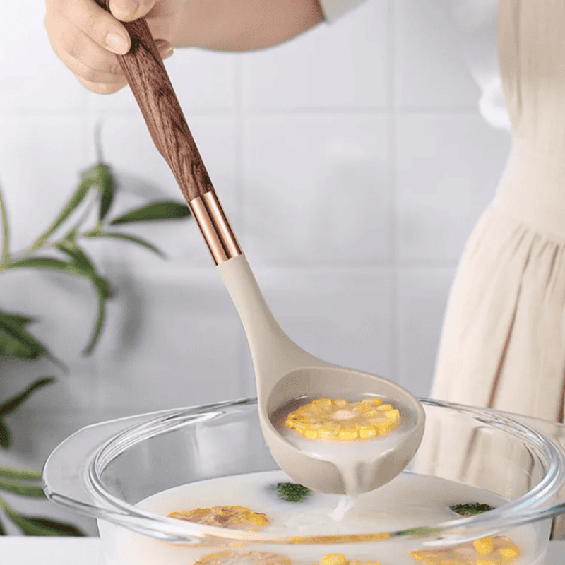 SiliconeEase kitchen utensil set - Heat-resistant & stylish for every kitchen