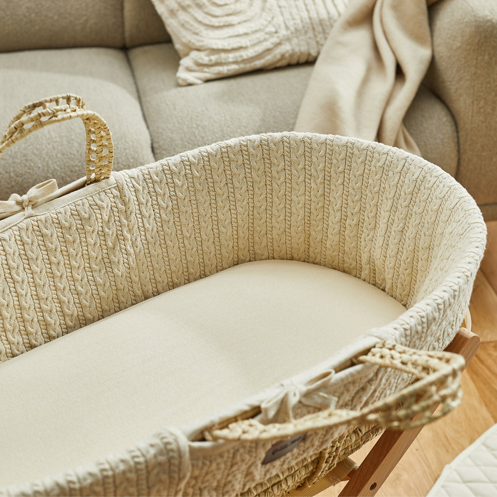 The Little Green Sheep Knitted Moses Basket & Mattress - Linen