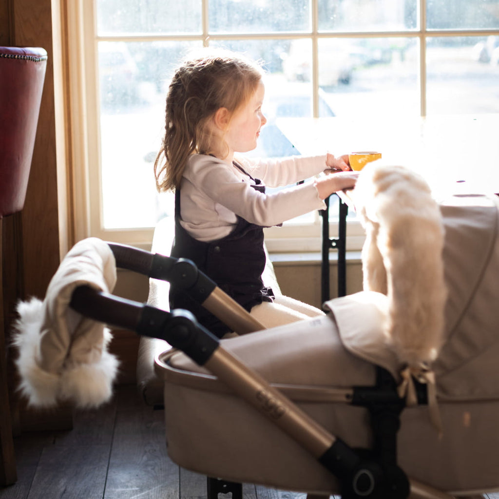 Roma Egg Dolls Pram Fur Accessory Pack - Feather
