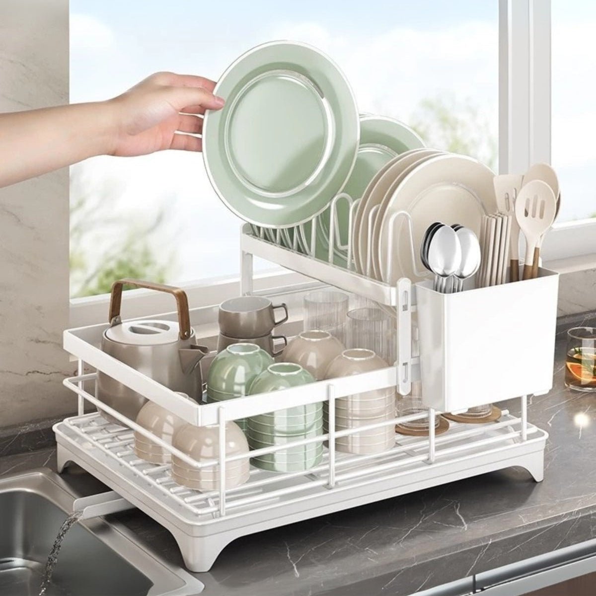 SPACEFLOW – Elegant Dish Drainer – Space-Saving Kitchen Organizer made of Stainless Steel