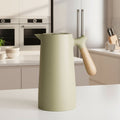 VetroLux – Elegant double-walled glass carafe with wooden handle for hot and cold drinks