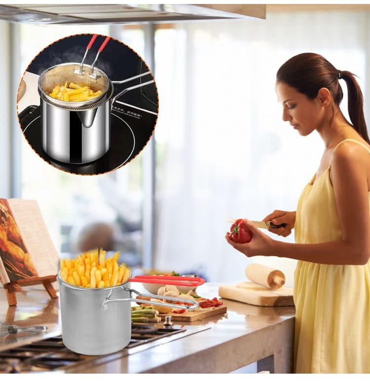 SmartFry Pot - Stainless steel deep fryer with anti-scald handle & oil-saving design