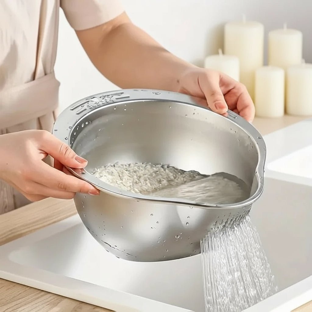 MULTIPURE – Robust sieve bowl for efficient work in the kitchen