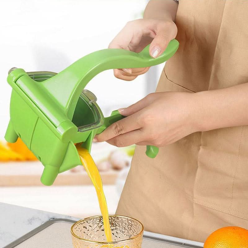 NUTRIPRESS – Cold-press juicer for nutrient-rich juices and easy cleaning