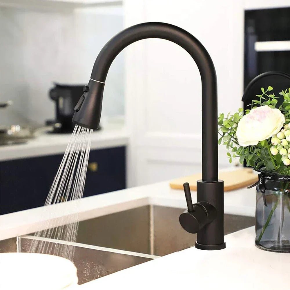 LUXSINK – Modern kitchen faucet with high arc and pull-out spout for elegant kitchens