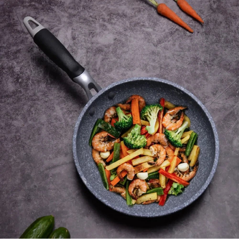 FRYZONE – Lightweight Non-Stick Frying Pan Made of Aluminum with Stone Look