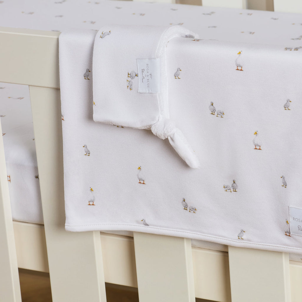Silver Cross x Rosa and Blue Cot Bed Starter Bedding Set | Duck Print