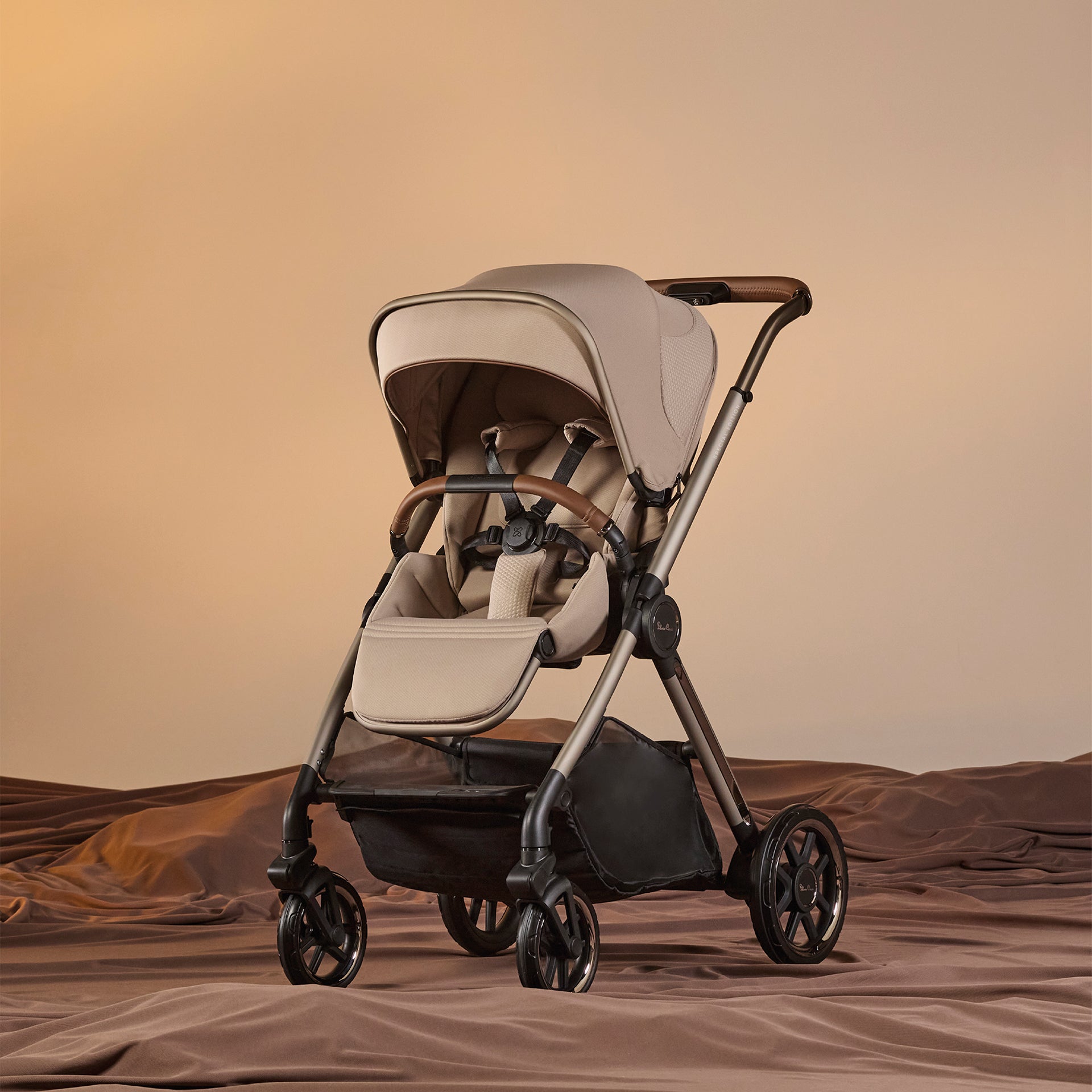 Silver Cross Special Edition Reef 2 Pushchair & Cybex Cloud T Bundle | Frappe