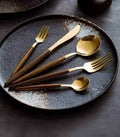 NATURACUT – Premium stainless steel cutlery with wood accent