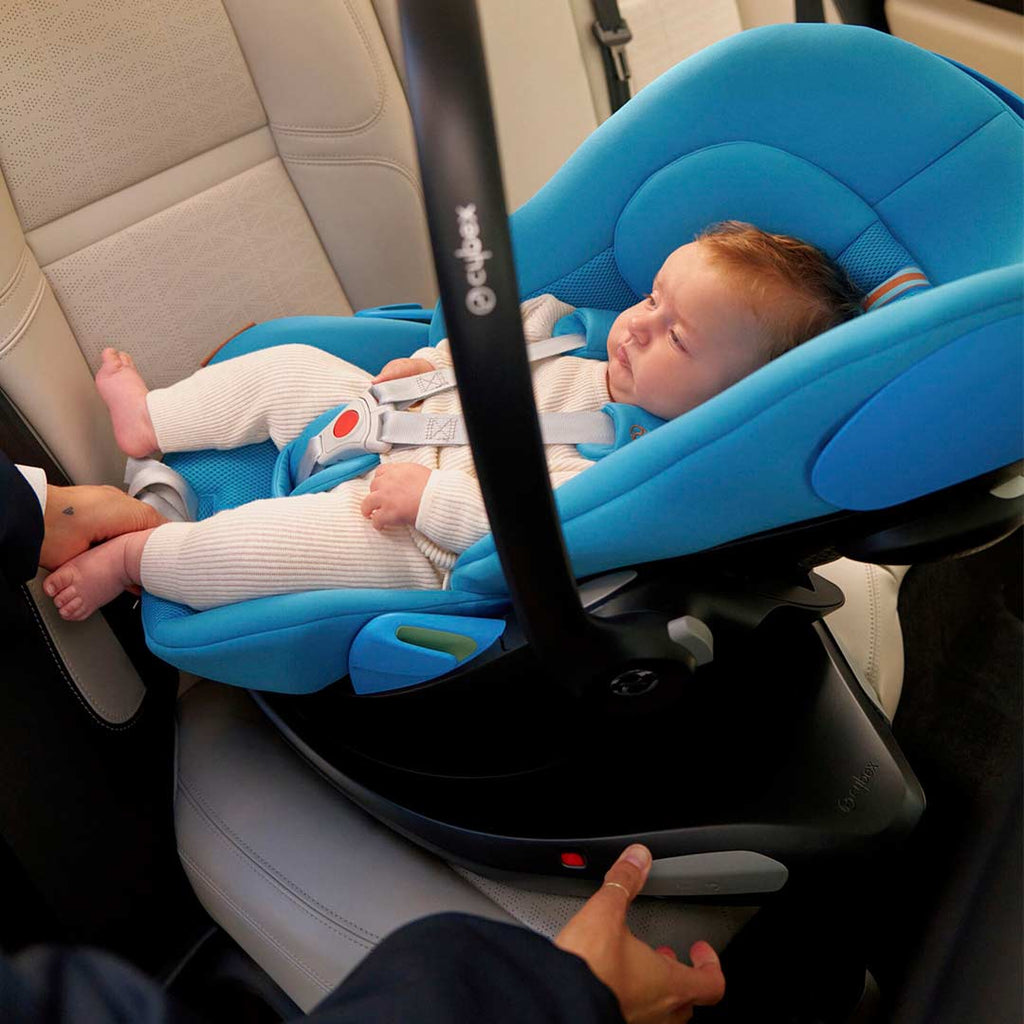 Cybex Cloud G i-Size Car Seat - Magic Black