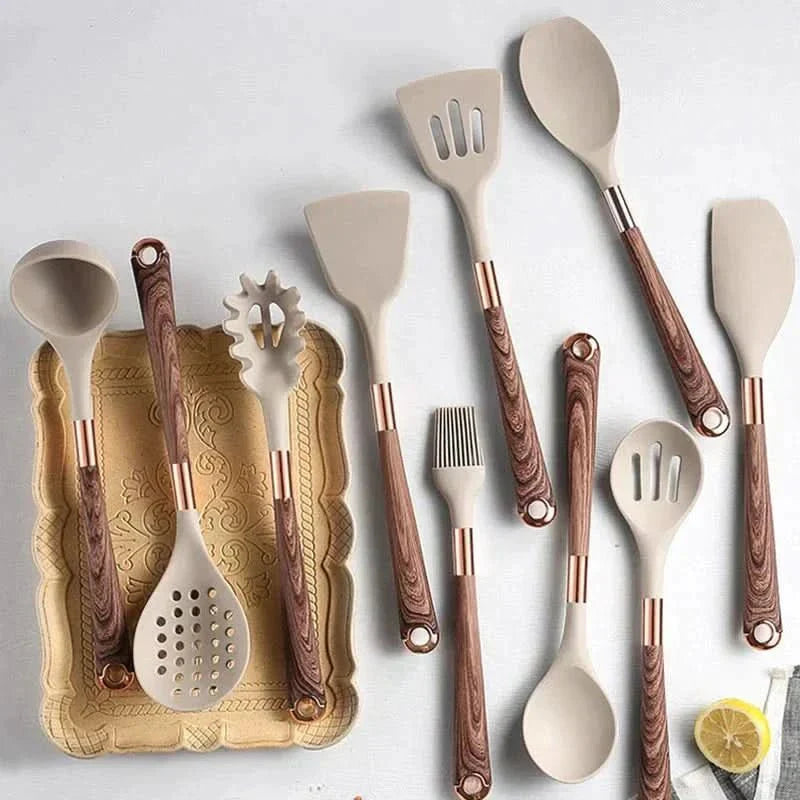 SiliconeEase kitchen utensil set - Heat-resistant & stylish for every kitchen