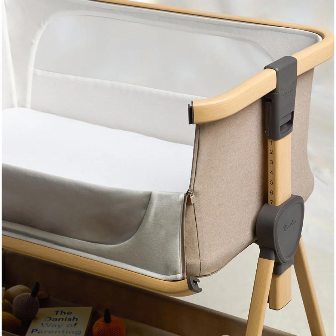 Silver Cross Lunar Bedside Crib - Oatmeal
