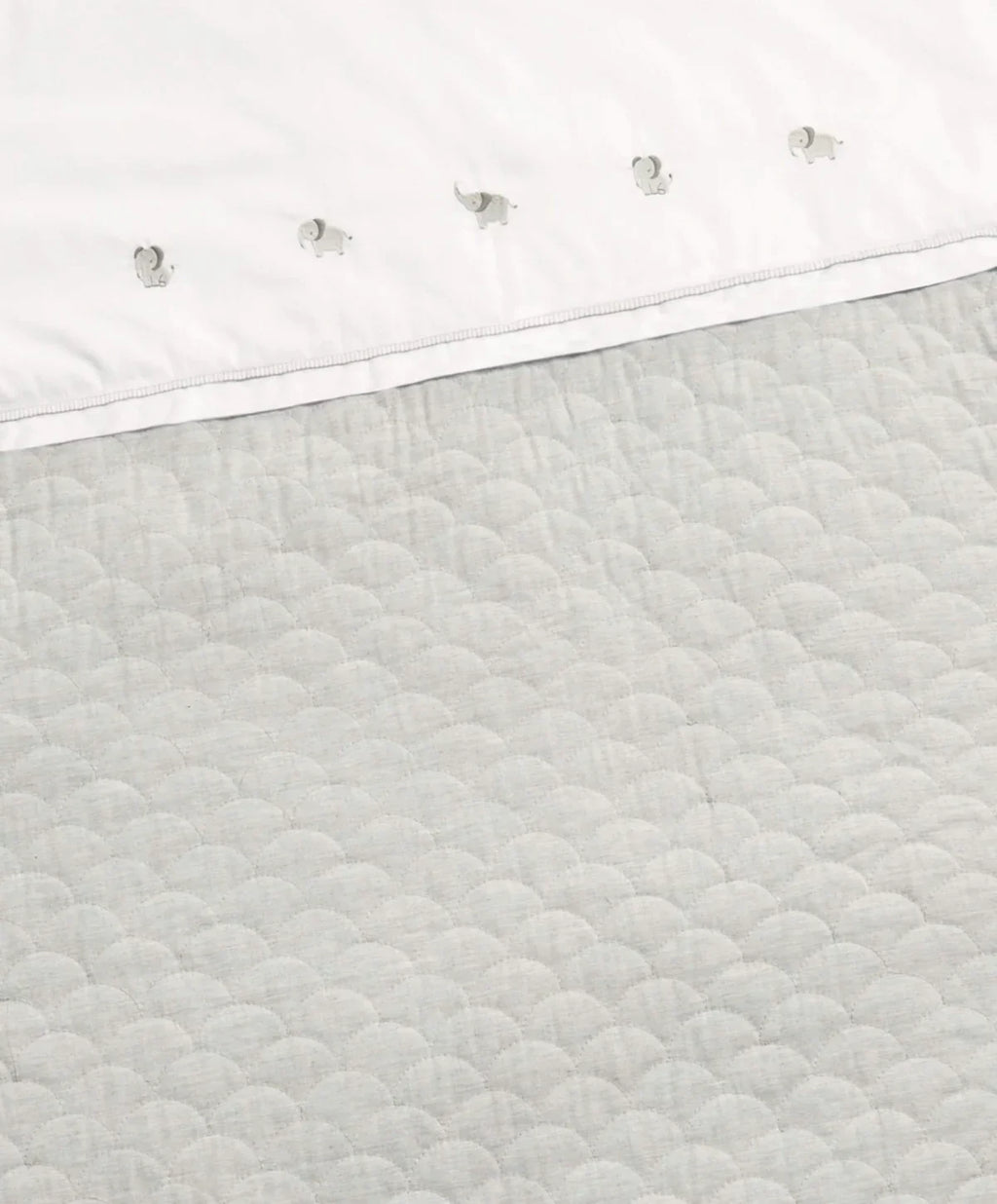 Mamas & Papas Welcome To The World Quilt - Elephant Grey