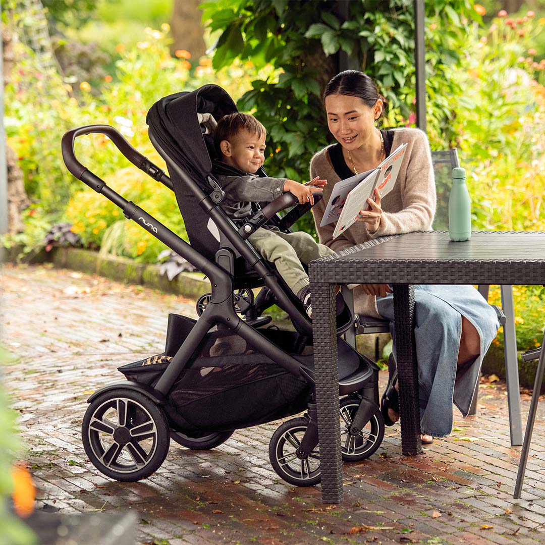 Nuna DEMI Next & PIPA Next Bundle - Caviar