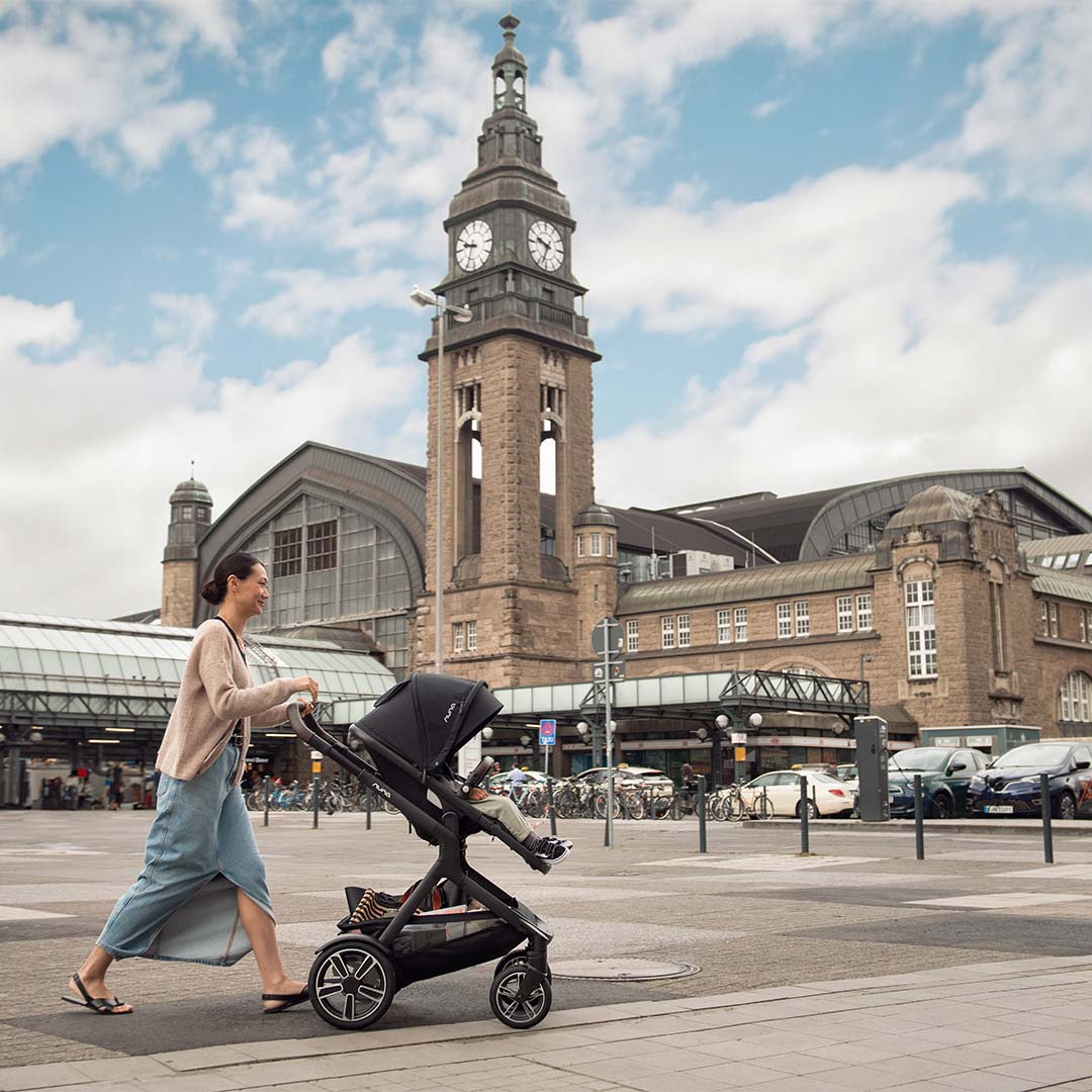 Nuna DEMI Next Pushchair - Caviar